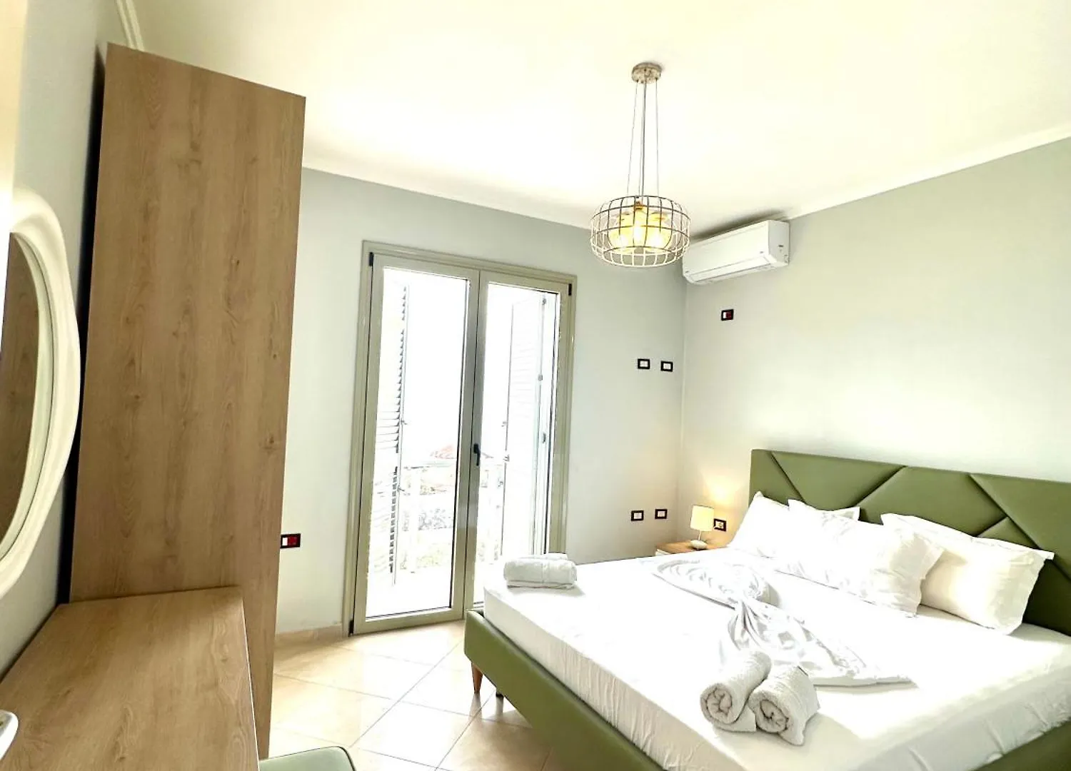 Villa Dhermi Kondaq Albania